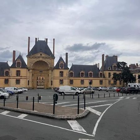 Fontainebleau Hypercentre Place D'Armes 2 Chambres Buitenkant foto